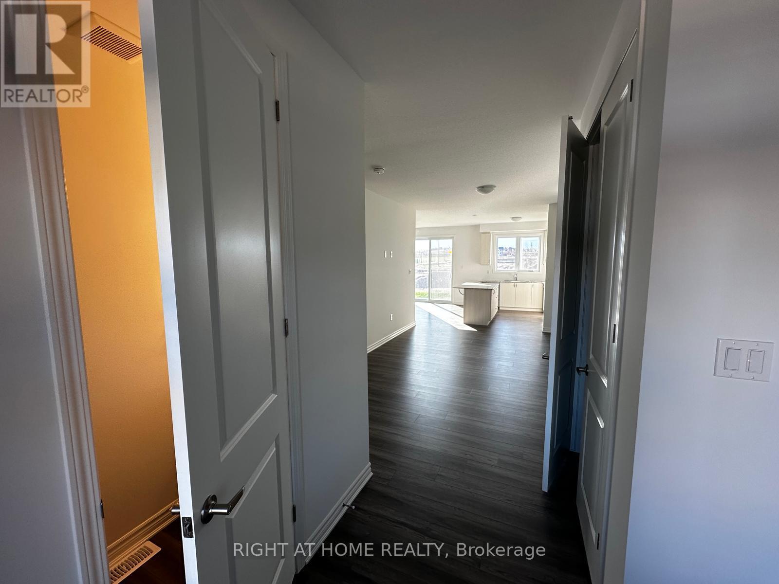 349 Millstone Street, Kitchener, Ontario  N2R 0V4 - Photo 2 - X12439021