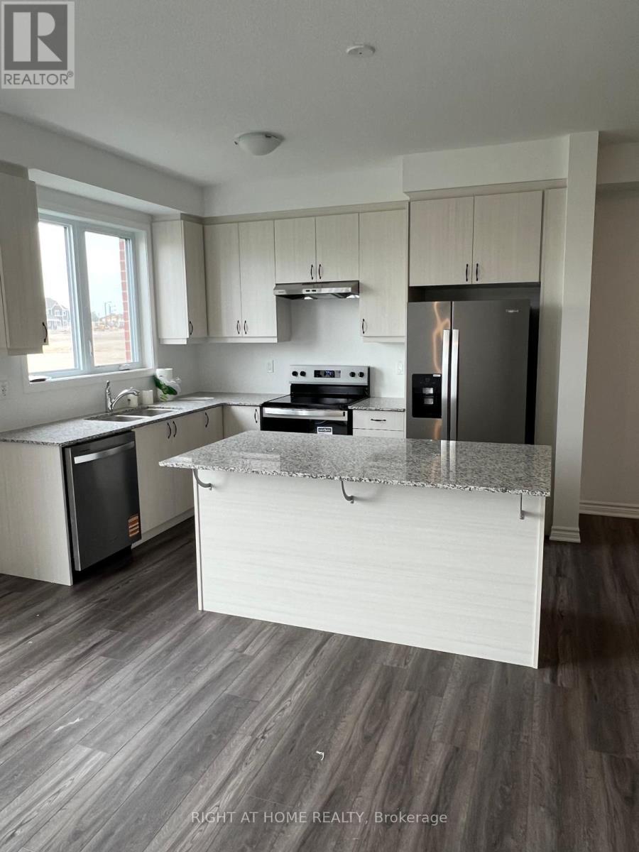 349 Millstone Street, Kitchener, Ontario  N2R 0V4 - Photo 28 - X12439021
