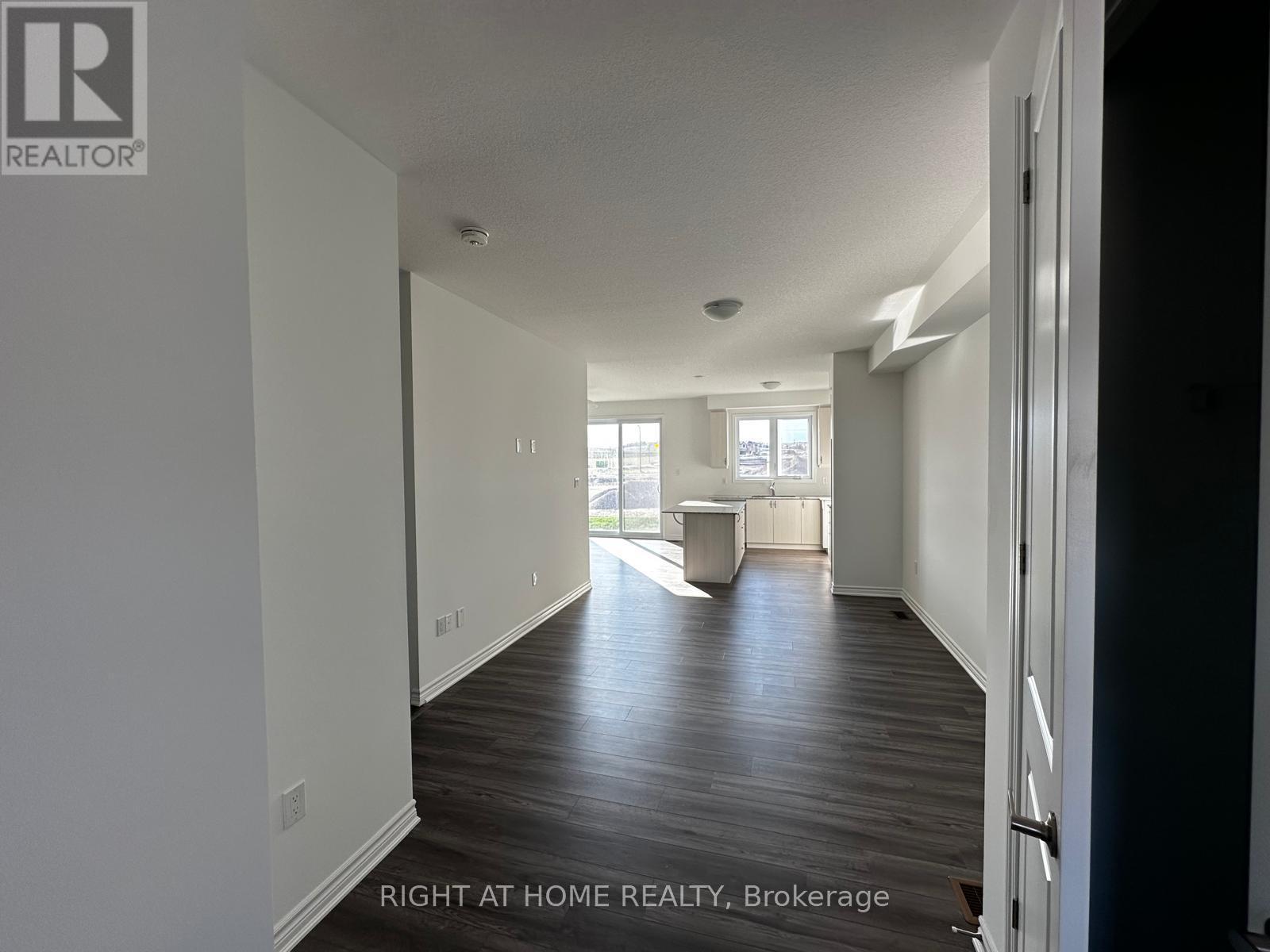 349 Millstone Street, Kitchener, Ontario  N2R 0V4 - Photo 3 - X12439021