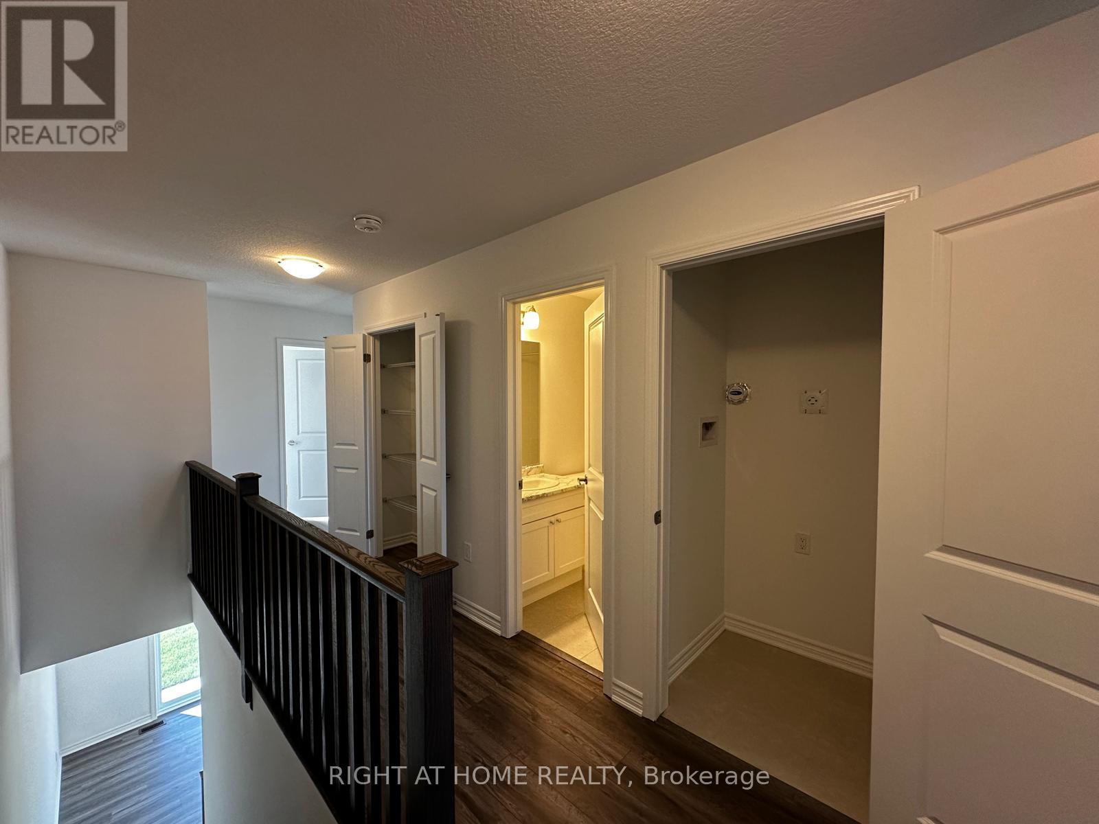 349 Millstone Street, Kitchener, Ontario  N2R 0V4 - Photo 9 - X12439021