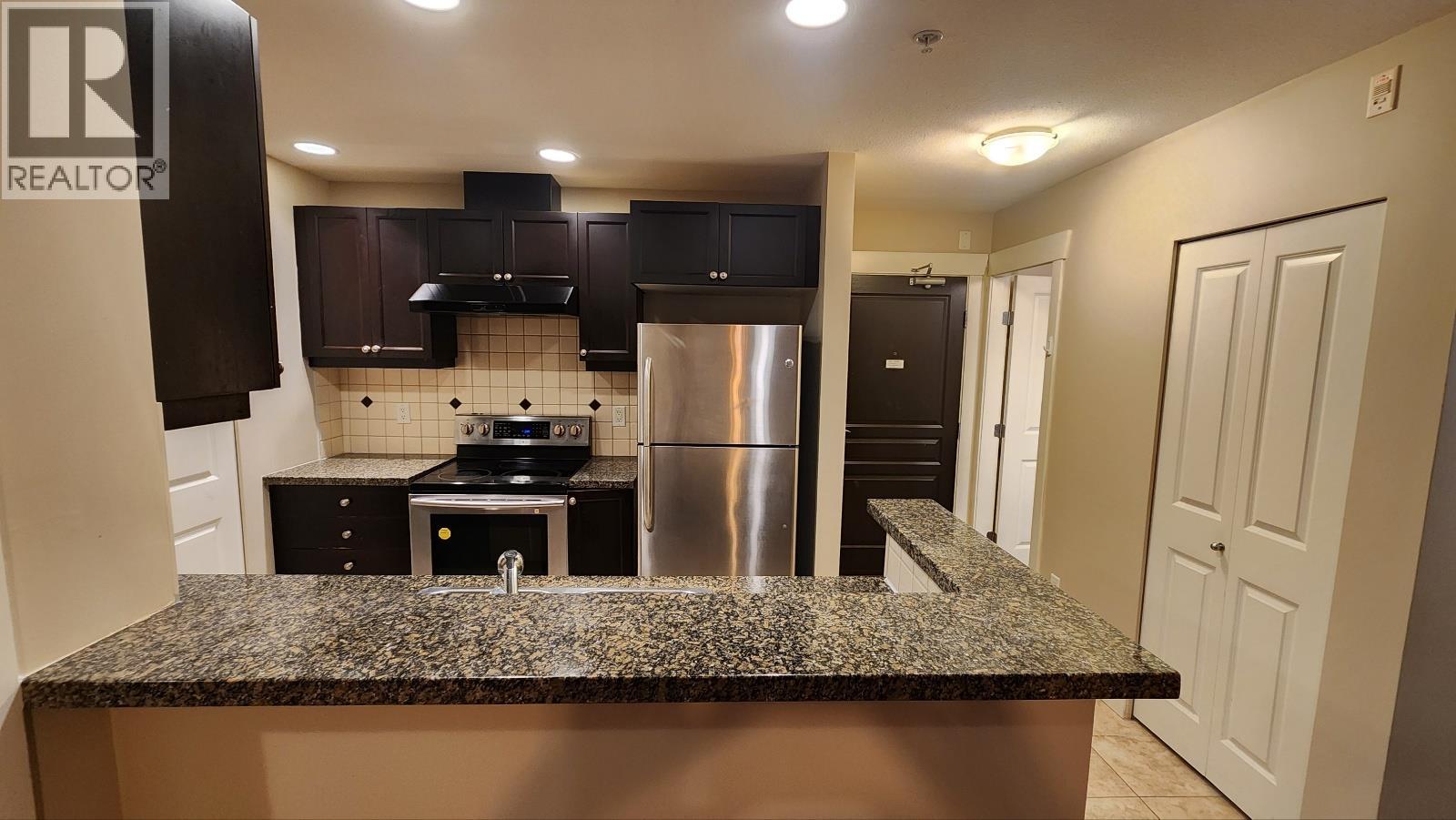 114 6279 Eagles Drive, Vancouver, British Columbia  V6T 2K7 - Photo 1 - R3054416