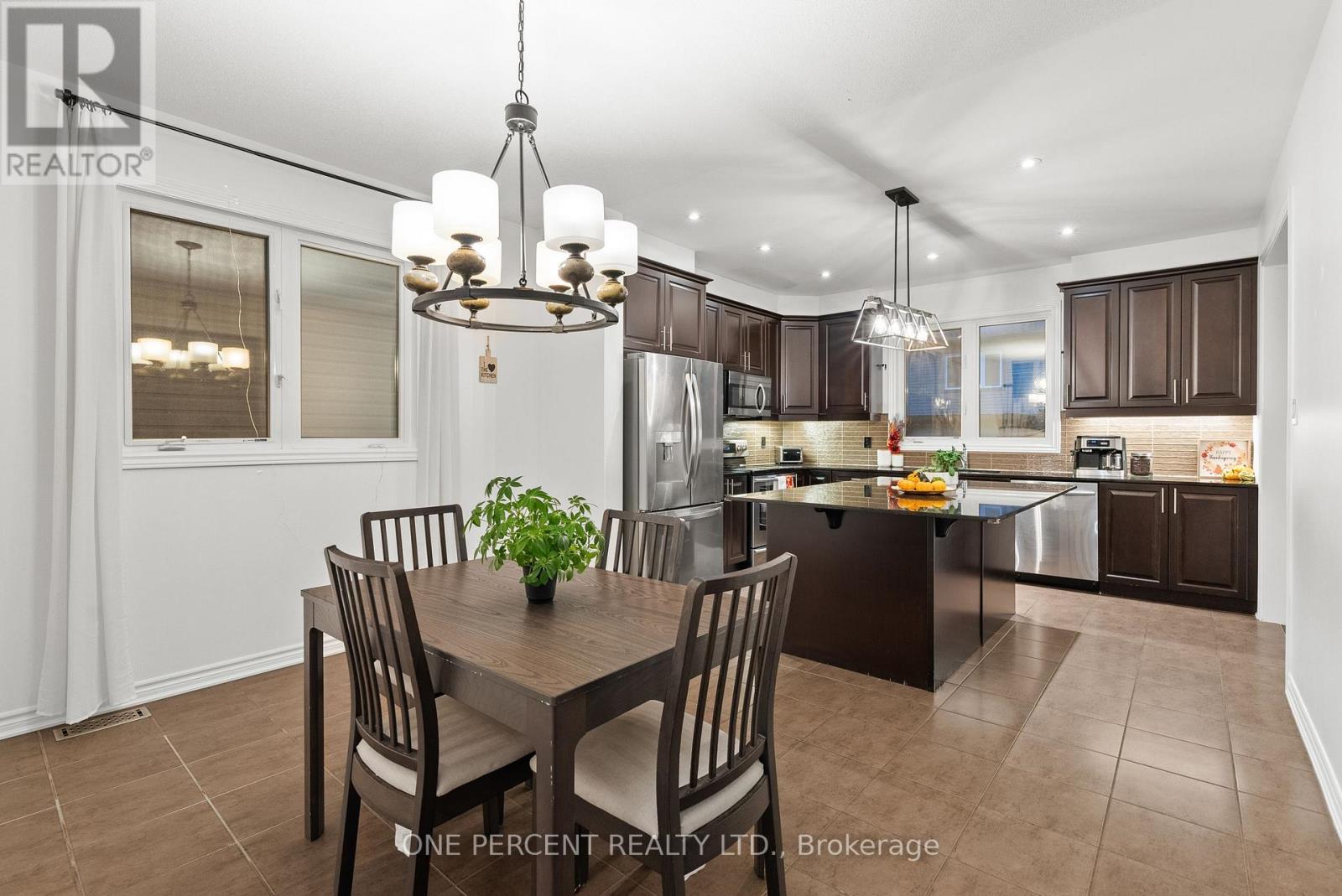 358 Meadowbreeze Drive, Ottawa, Ontario  K2M 0K3 - Photo 11 - X12439028