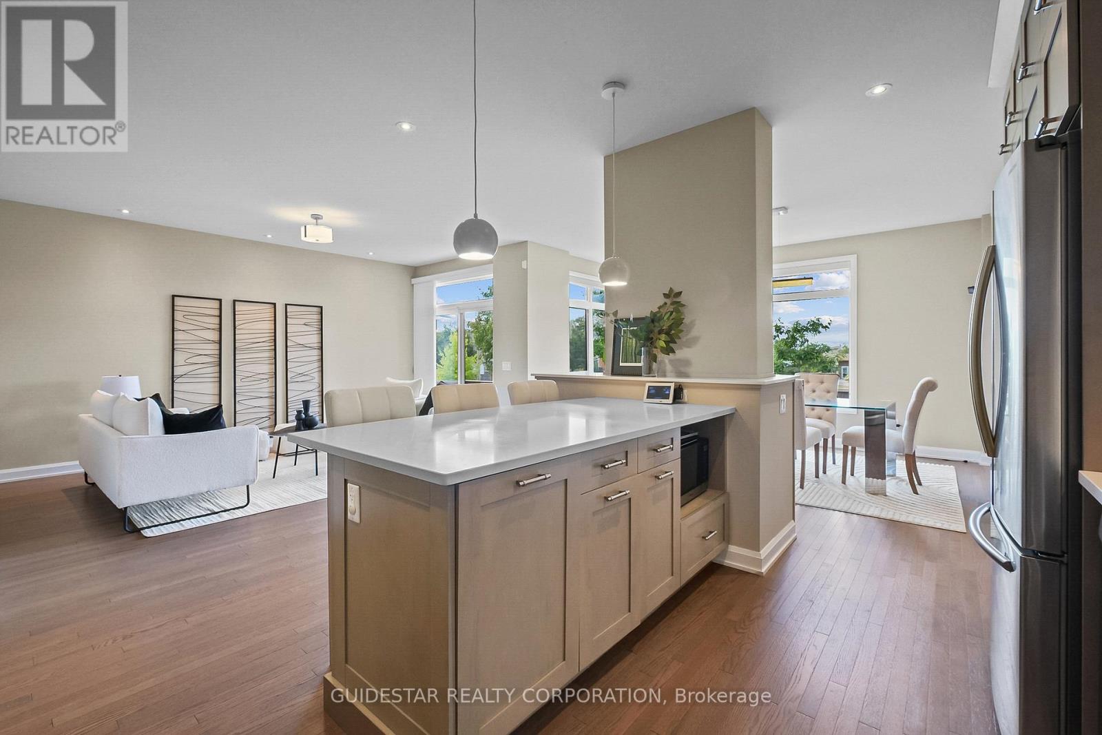 620 Bridleglen Crescent, Ottawa, Ontario  K2M 0H1 - Photo 10 - X12439032