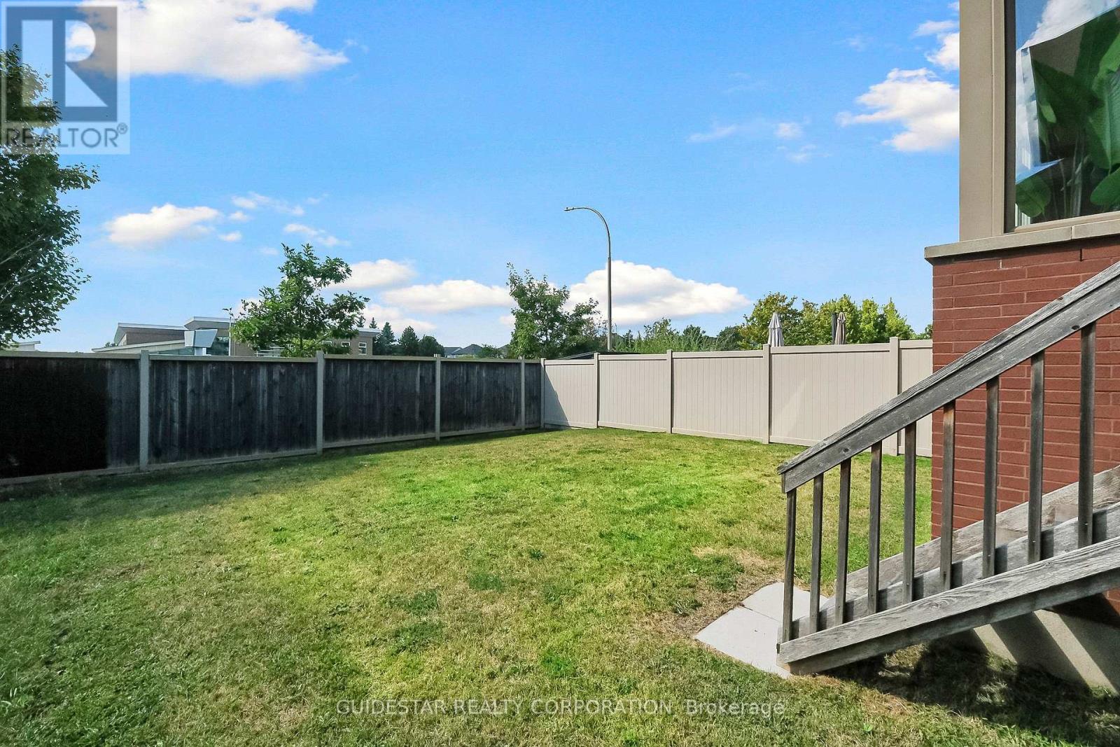 620 Bridleglen Crescent, Ottawa, Ontario  K2M 0H1 - Photo 34 - X12439032