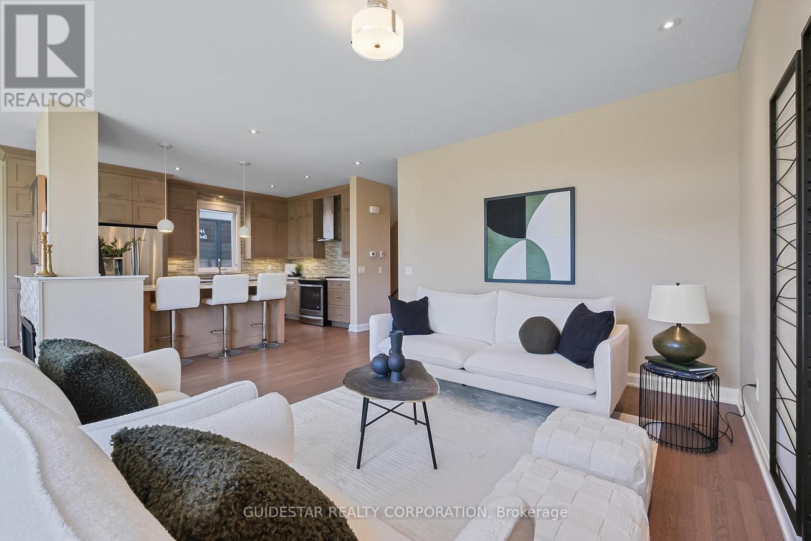 620 Bridleglen Crescent, Ottawa, Ontario  K2M 0H1 - Photo 7 - X12439032