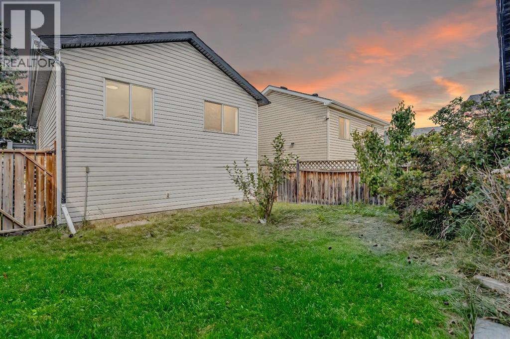 125 Martinpark Way Ne, Calgary, Alberta  T3J 3M8 - Photo 27 - A2244104