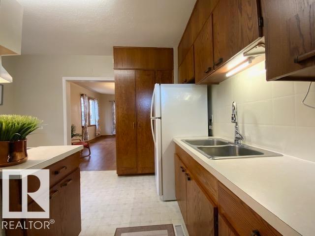 5104 52 Av, Wetaskiwin, Alberta  T9A 0X3 - Photo 19 - E4460338