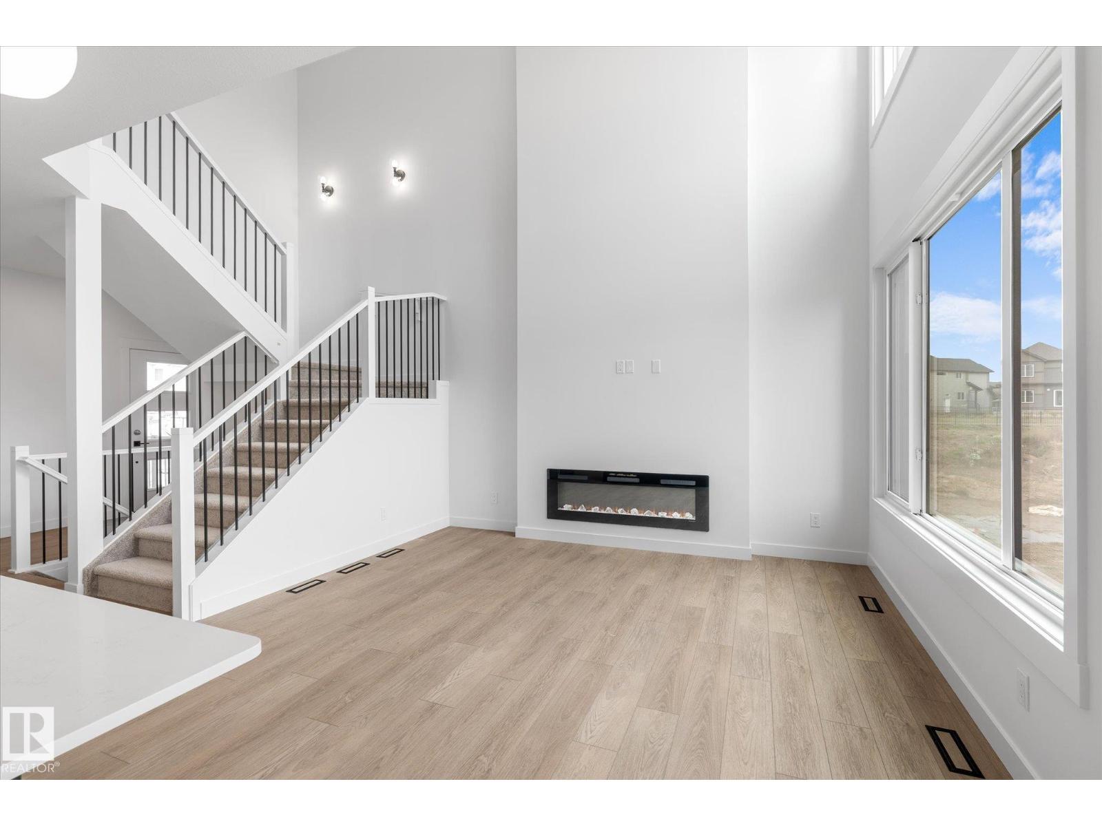 22607 89 Av Nw, Edmonton, Alberta  T5T 7W8 - Photo 4 - E4460347