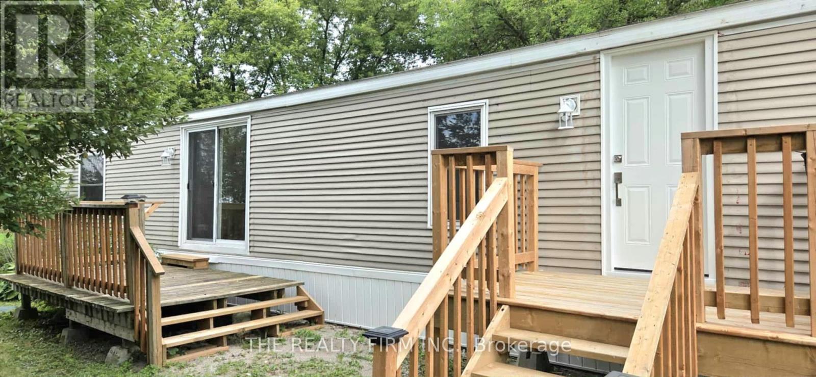 18 - 75049 Hensall Road, Huron East, Ontario  N0K 1W0 - Photo 5 - X12399152