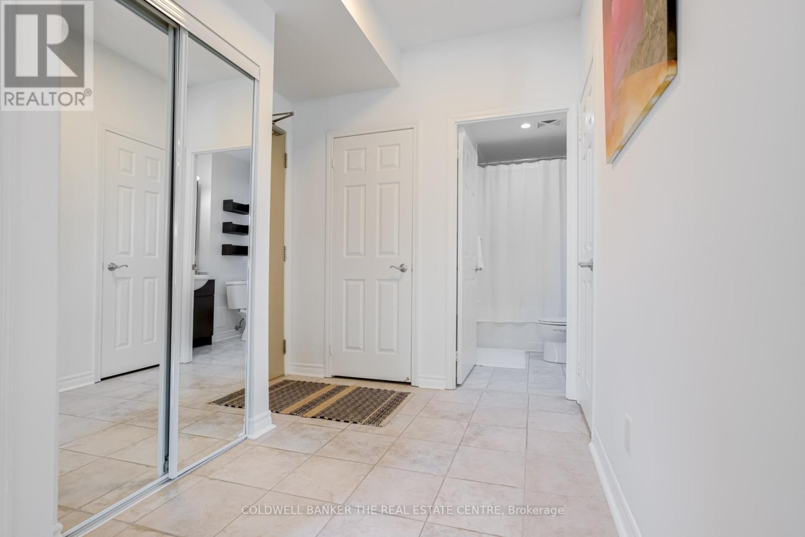 310 - 18 Holmes Avenue, Toronto, Ontario  M2N 0E1 - Photo 4 - C12439026