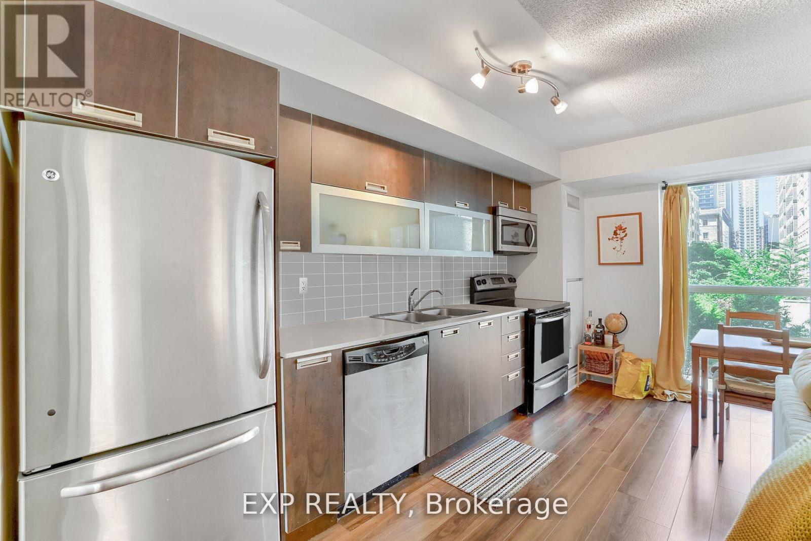 308 - 28 Ted Rogers Way, Toronto, Ontario  M4Y 2W7 - Photo 11 - C12439027