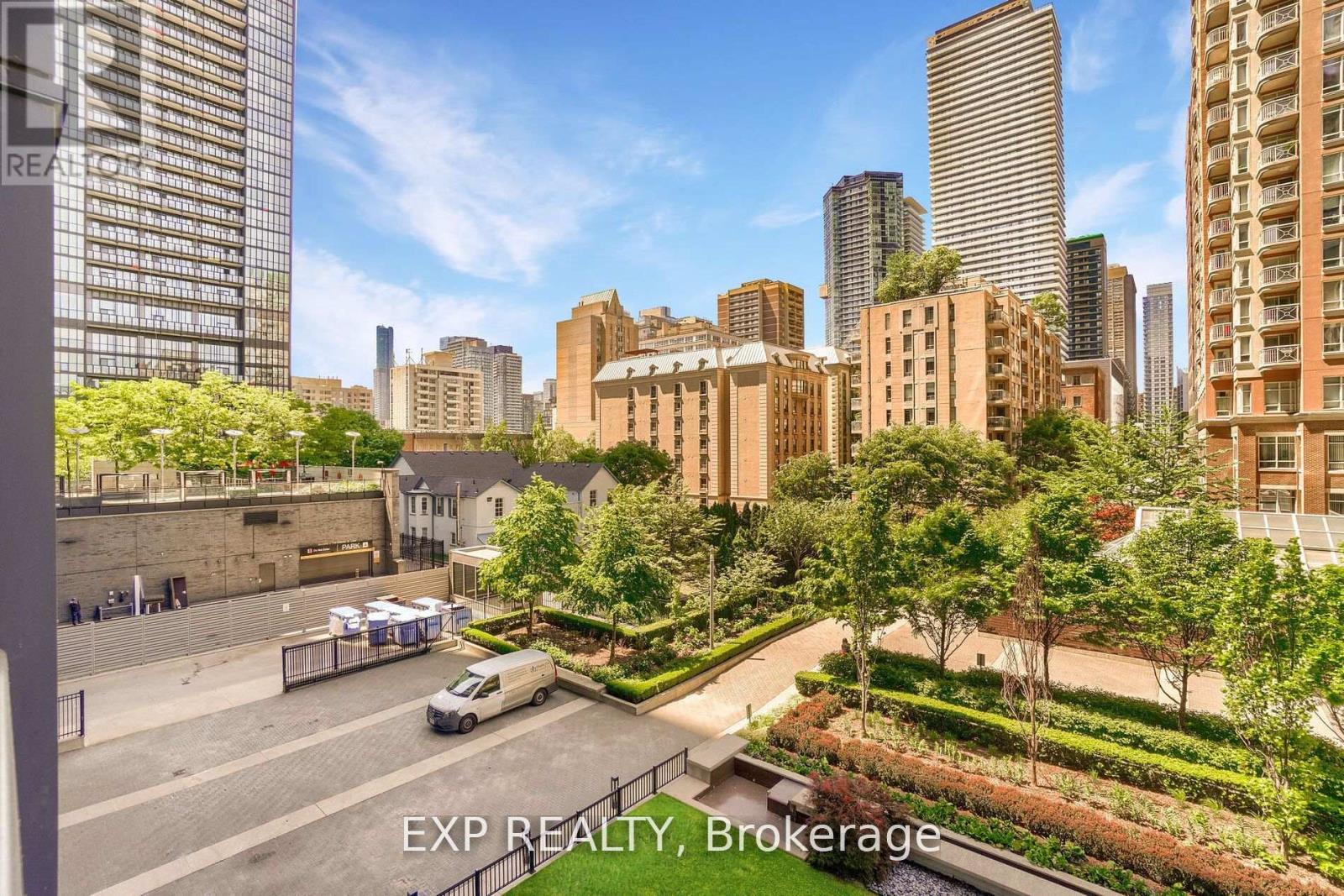 308 - 28 Ted Rogers Way, Toronto, Ontario  M4Y 2W7 - Photo 31 - C12439027