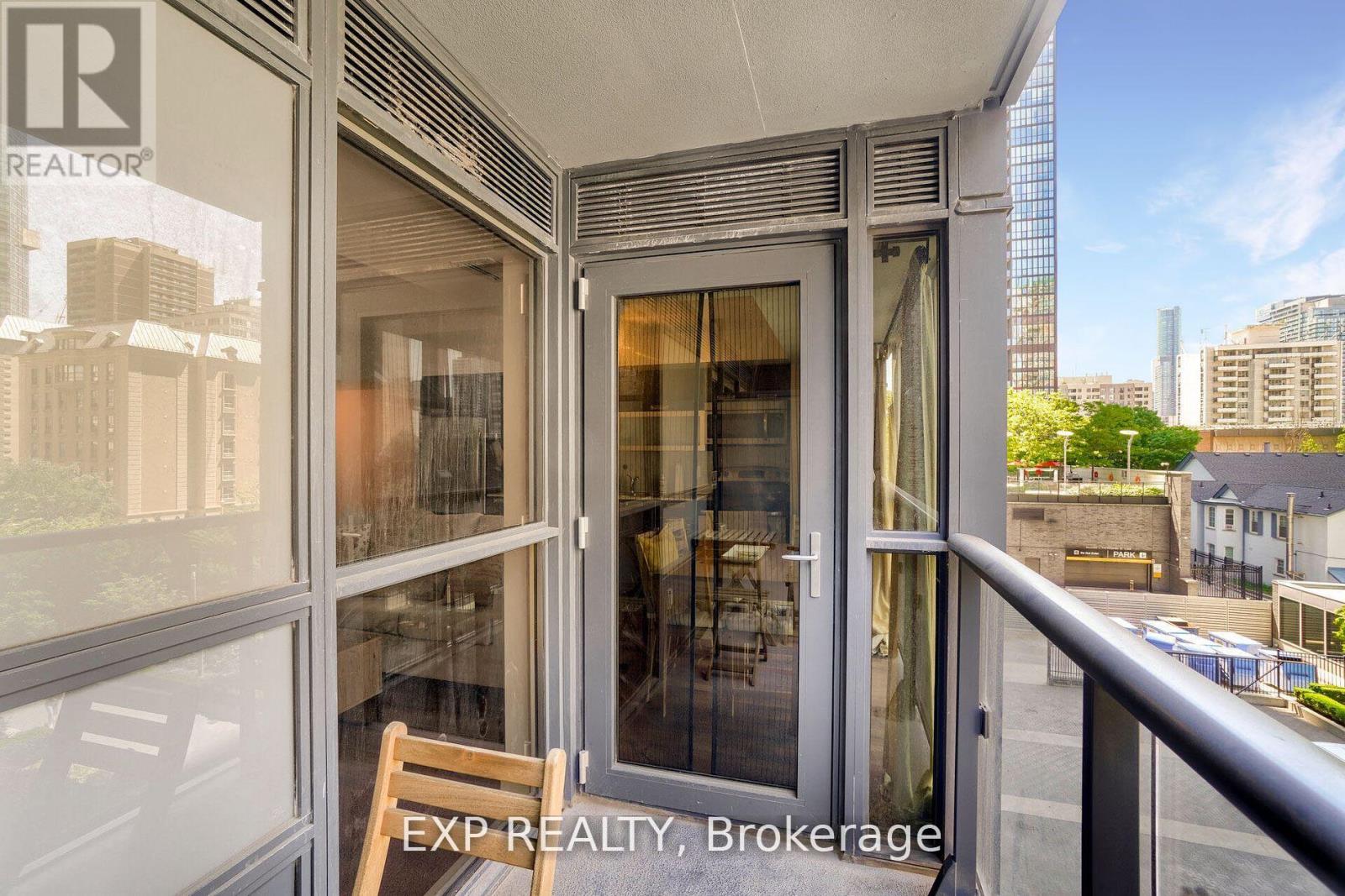308 - 28 Ted Rogers Way, Toronto, Ontario  M4Y 2W7 - Photo 34 - C12439027