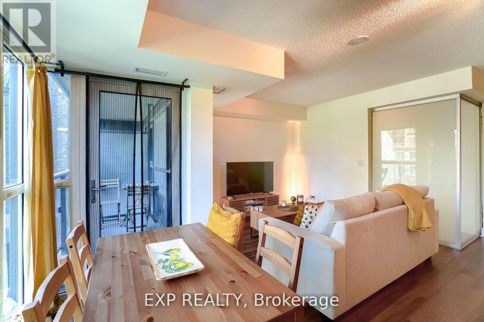 308 - 28 Ted Rogers Way, Toronto, Ontario  M4Y 2W7 - Photo 4 - C12439027