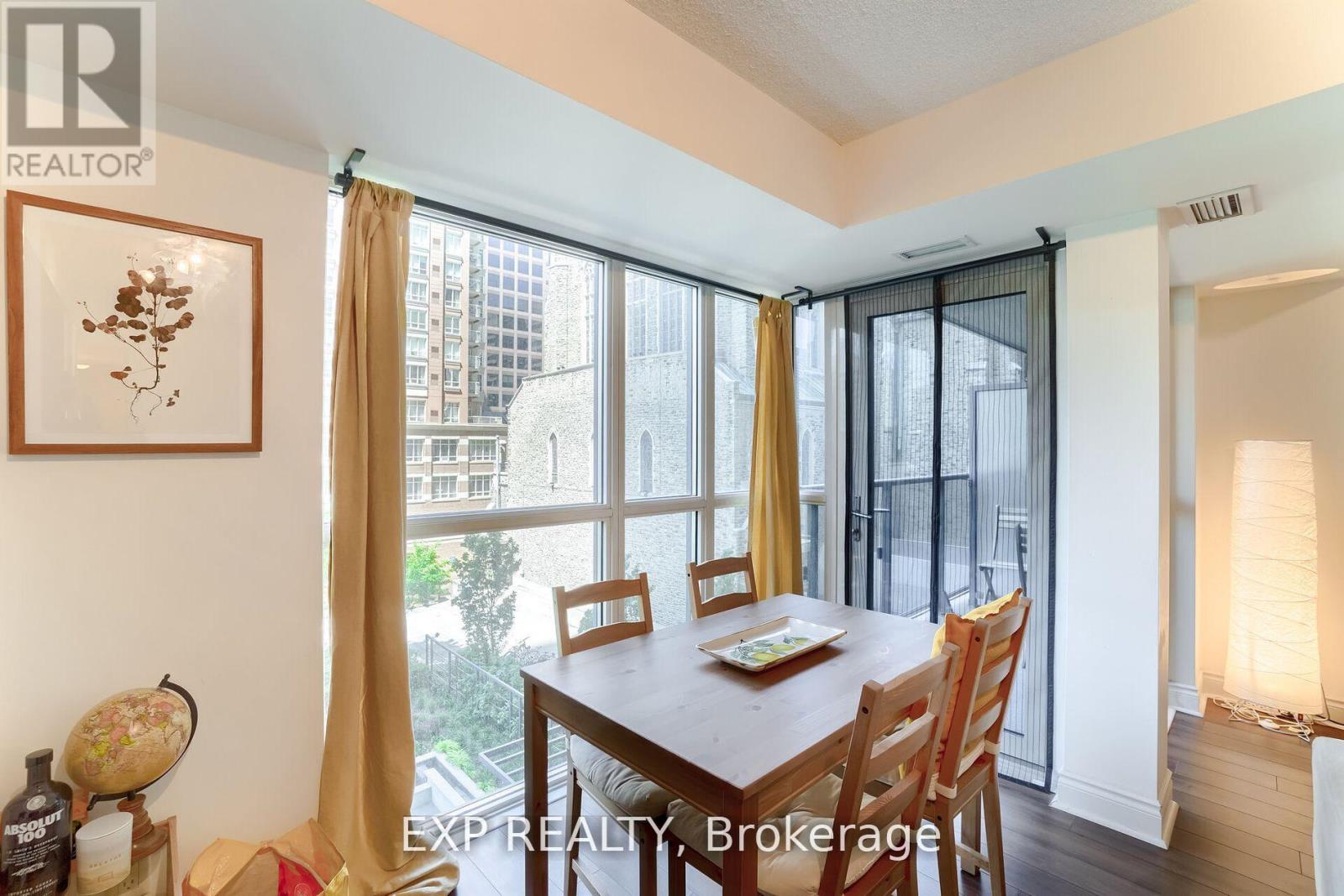 308 - 28 Ted Rogers Way, Toronto, Ontario  M4Y 2W7 - Photo 6 - C12439027