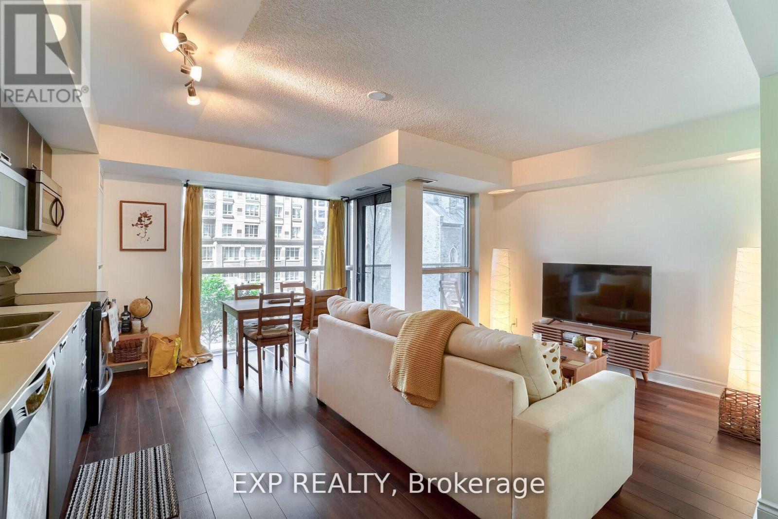308 - 28 Ted Rogers Way, Toronto, Ontario  M4Y 2W7 - Photo 8 - C12439027