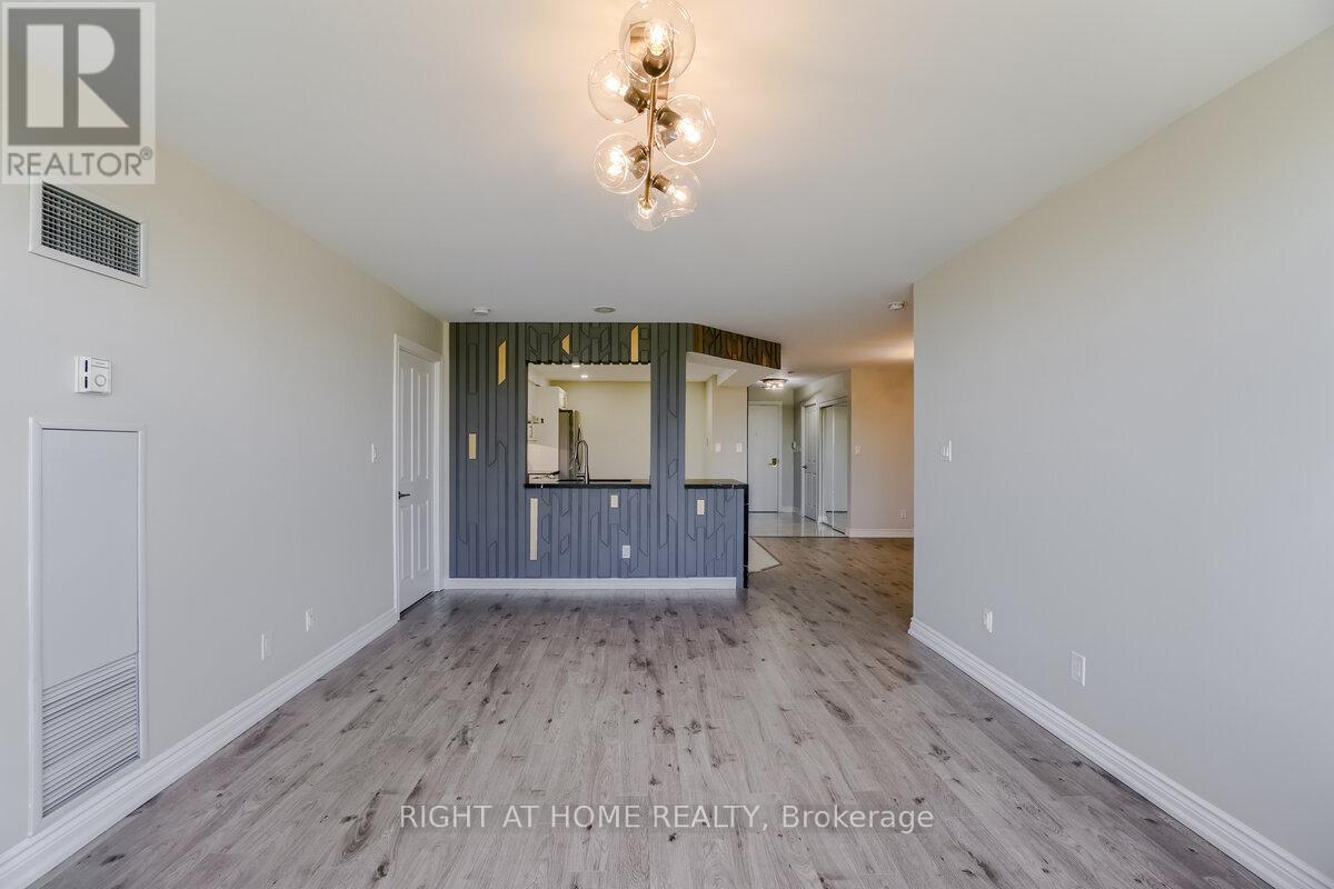 618 - 3181 Bayview Avenue, Toronto, Ontario  M2K 2Y2 - Photo 13 - C12439040