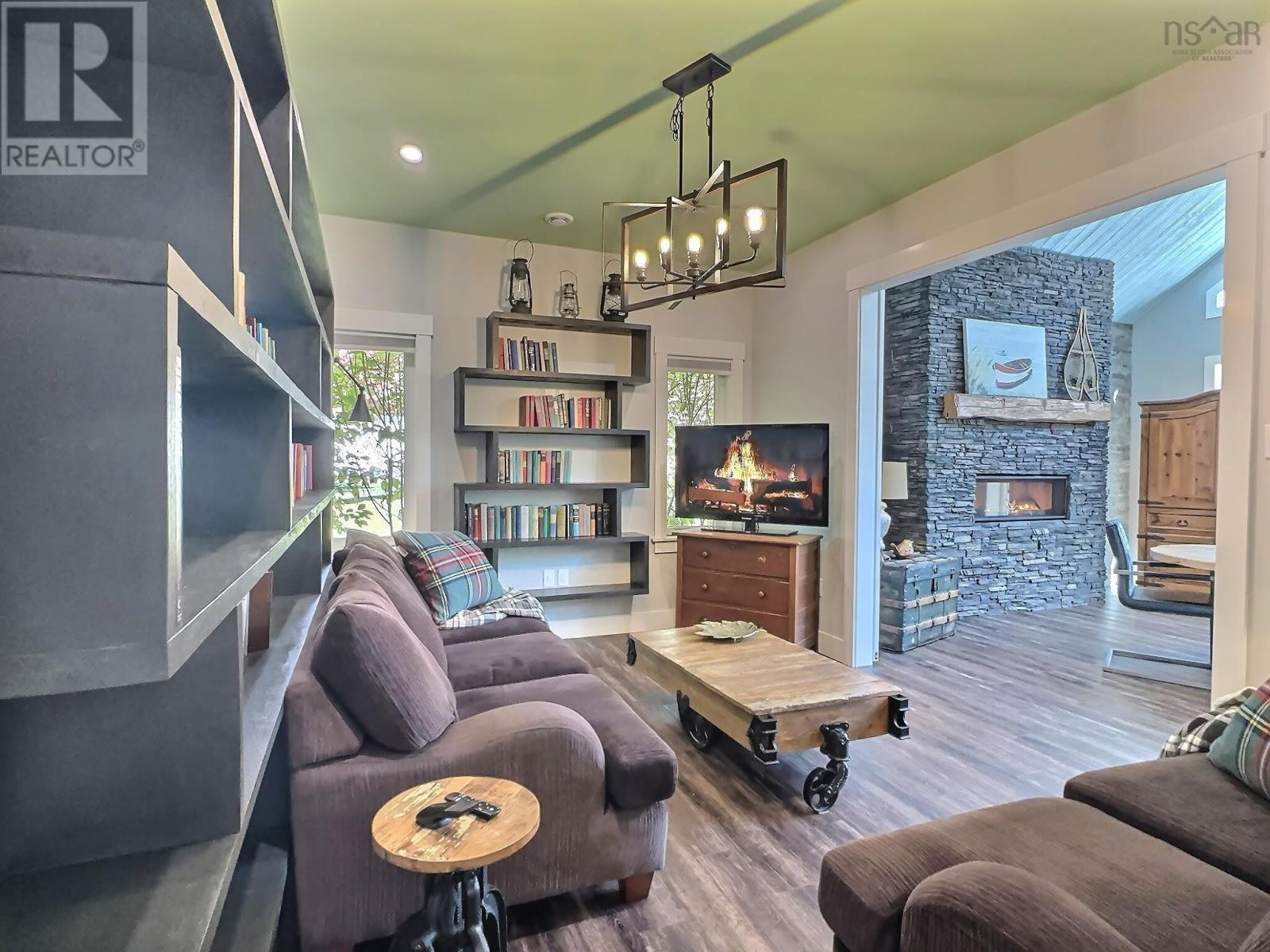 100 Lake Shore Drive, Great Village, Nova Scotia  B0M 1L0 - Photo 11 - 202524805