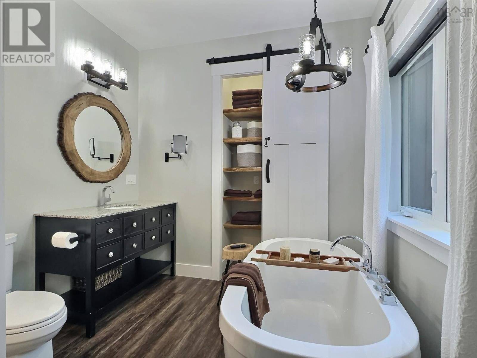 100 Lake Shore Drive, Great Village, Nova Scotia  B0M 1L0 - Photo 14 - 202524805