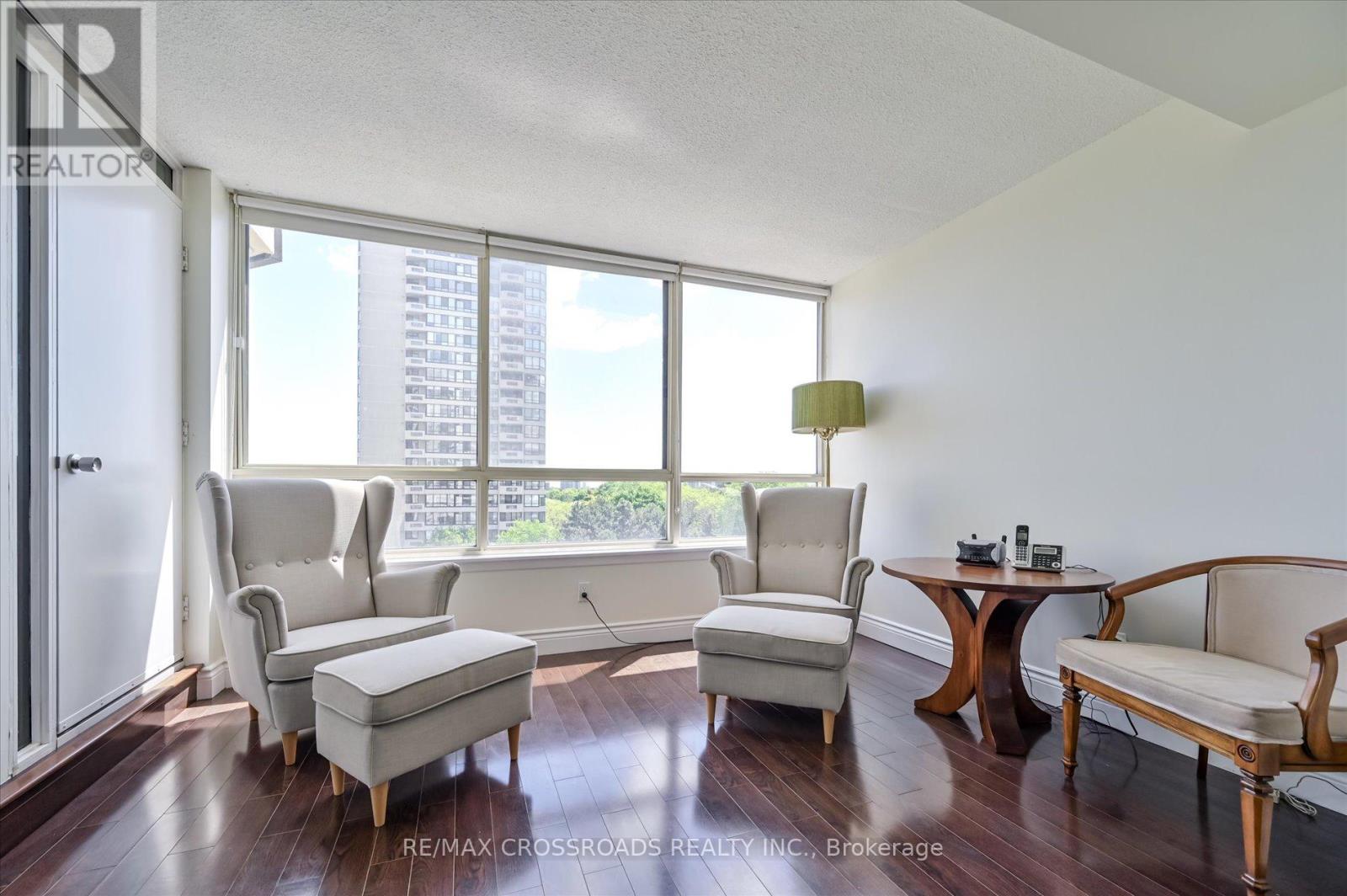 604 - 275 Bamburgh Circle, Toronto, Ontario  M1W 3X4 - Photo 12 - E12439035
