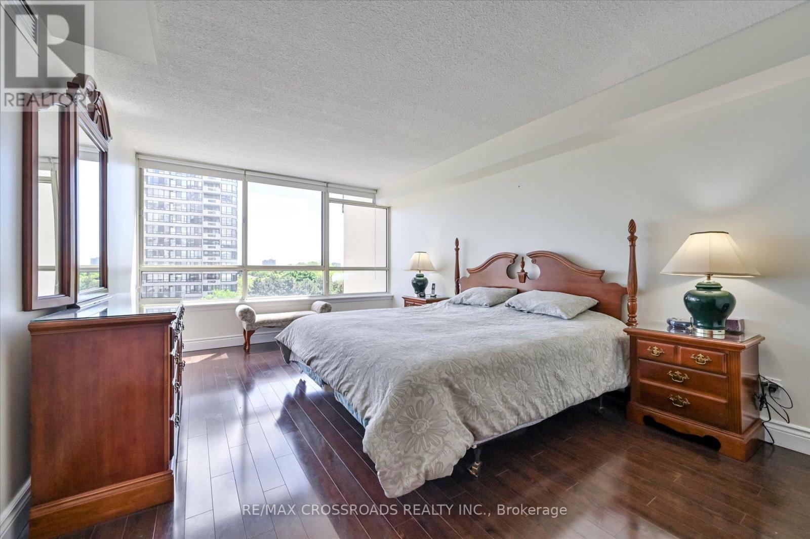 604 - 275 Bamburgh Circle, Toronto, Ontario  M1W 3X4 - Photo 17 - E12439035