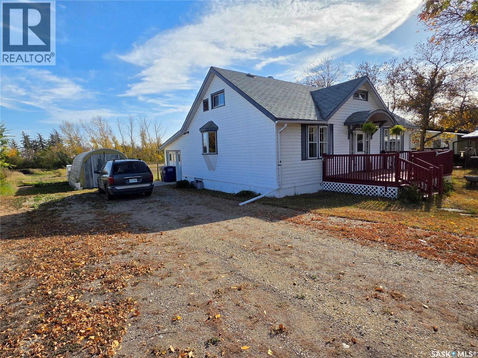 210 2nd Street S, Cabri, Saskatchewan  S0N 0J0 - Photo 45 - SK019865