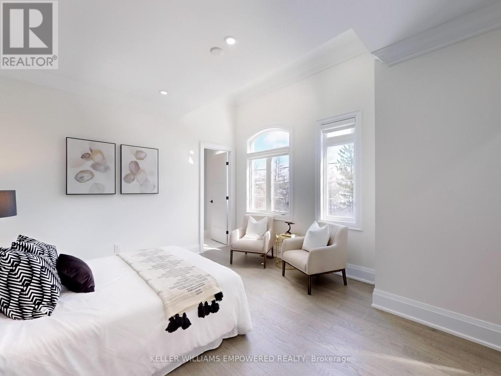 266 Touch Gold Crescent, Aurora, Ontario  L4G 3X5 - Photo 41 - N12439047