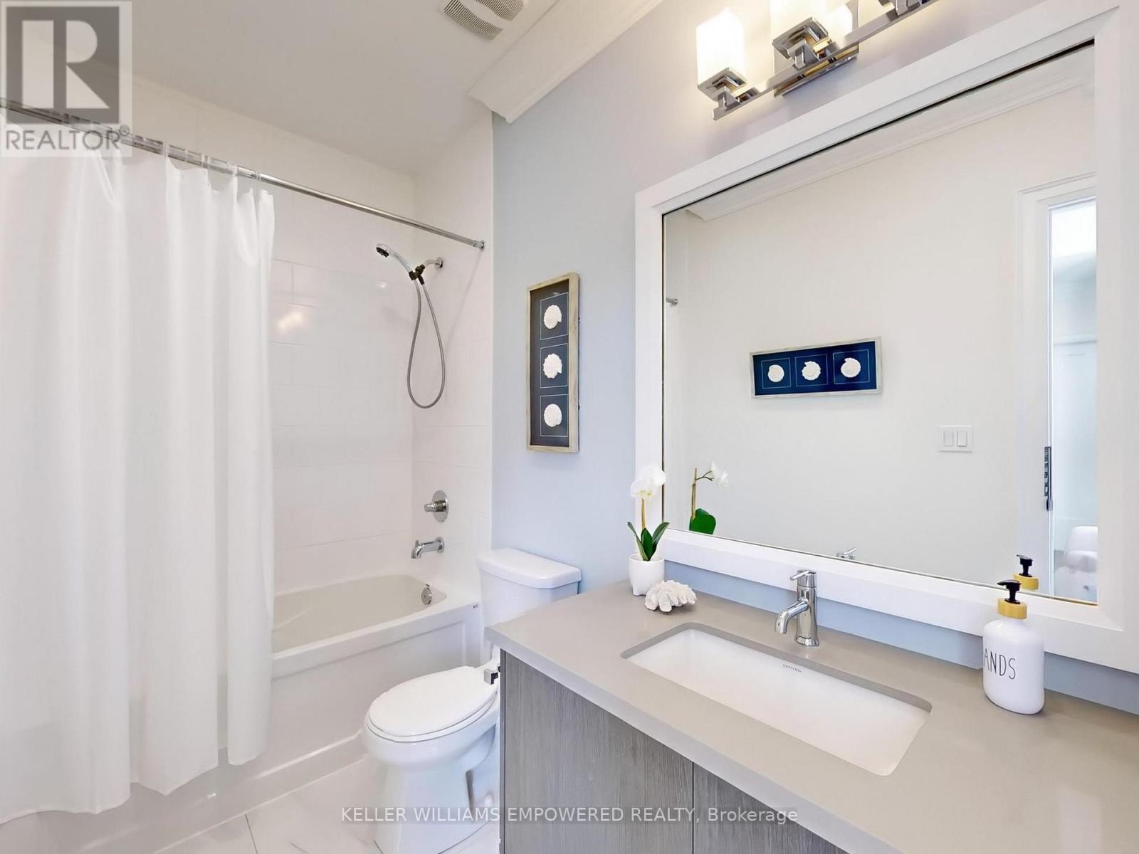 266 Touch Gold Crescent, Aurora, Ontario  L4G 3X5 - Photo 43 - N12439047