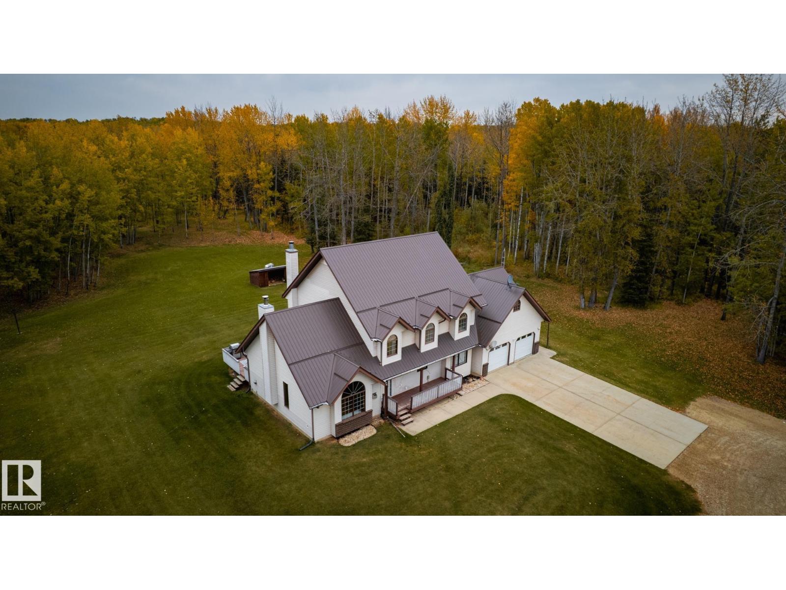 63068 Hwy 33, Rural Woodlands County, Alberta  T0G 1A0 - Photo 3 - E4460349