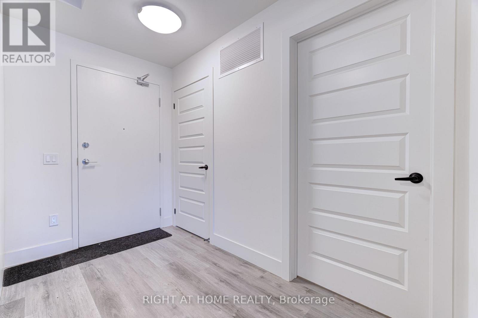 304 - 1201 Lackner Place, Kitchener, Ontario  N2A 4G3 - Photo 6 - X12432294