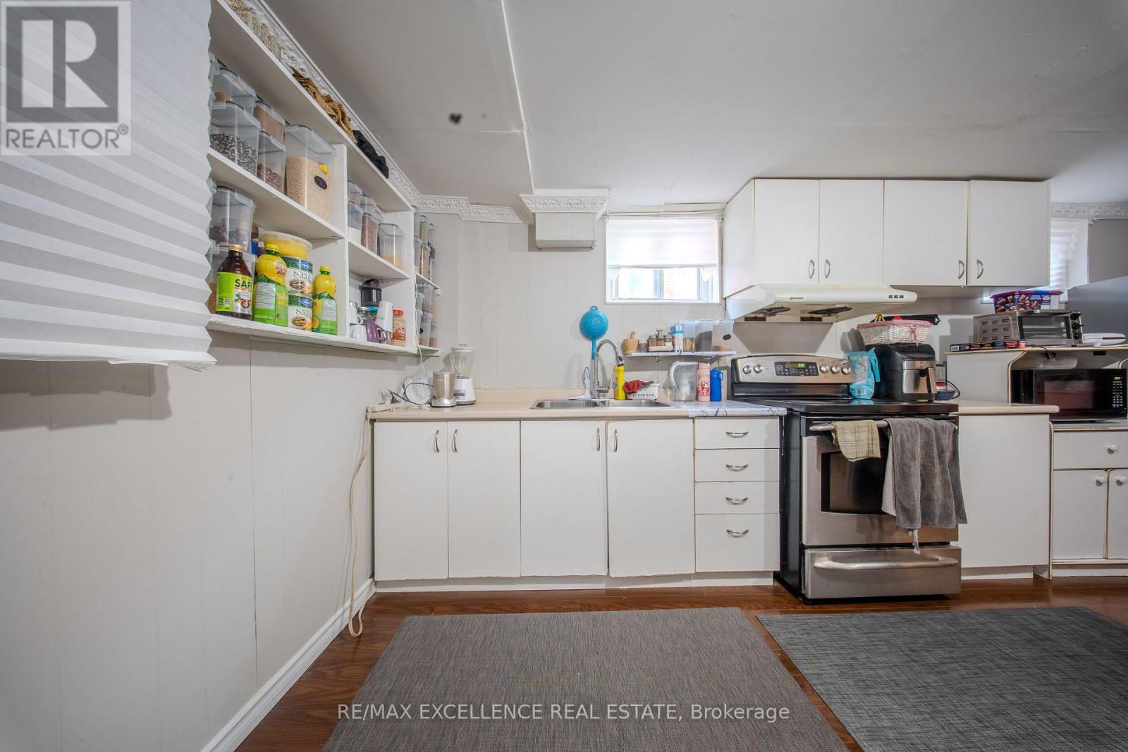 7246 Reindeer Drive, Mississauga, Ontario  L4T 2M7 - Photo 21 - W12434182