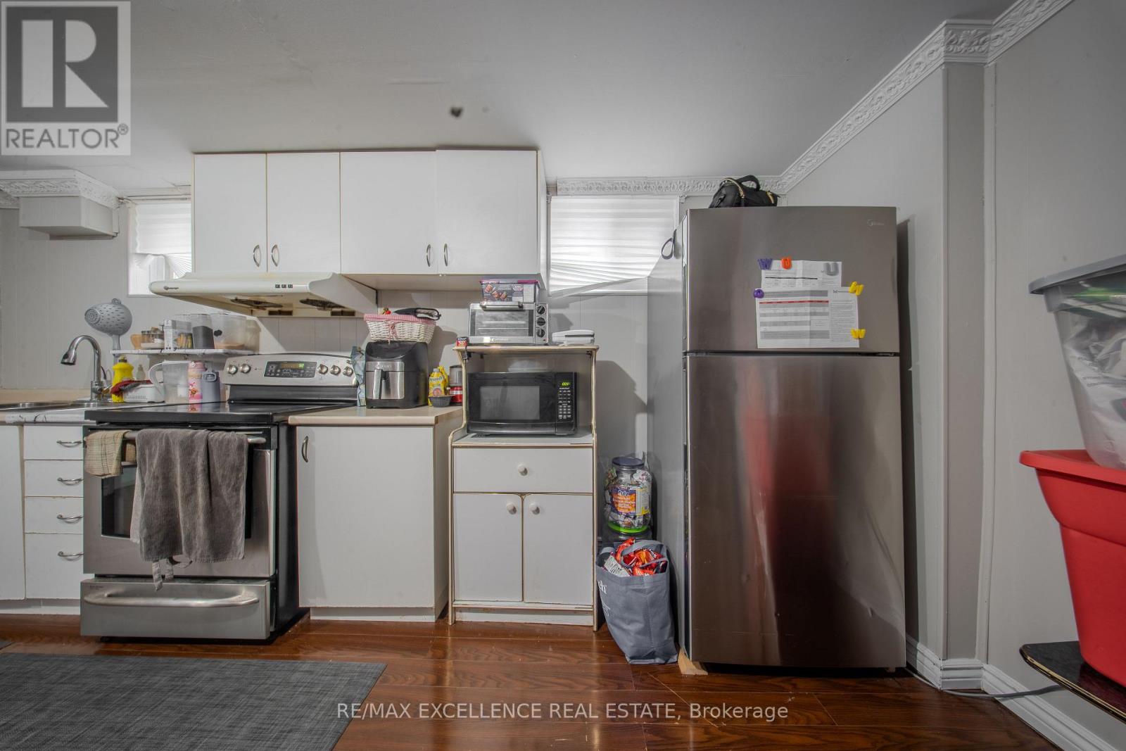 7246 Reindeer Drive, Mississauga, Ontario  L4T 2M7 - Photo 22 - W12434182