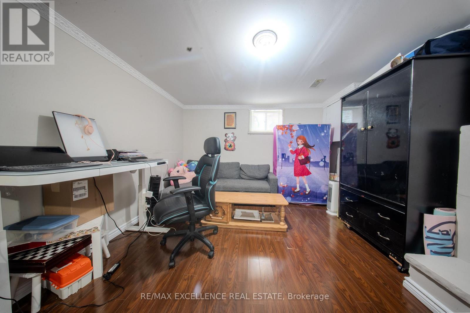 7246 Reindeer Drive, Mississauga, Ontario  L4T 2M7 - Photo 25 - W12434182
