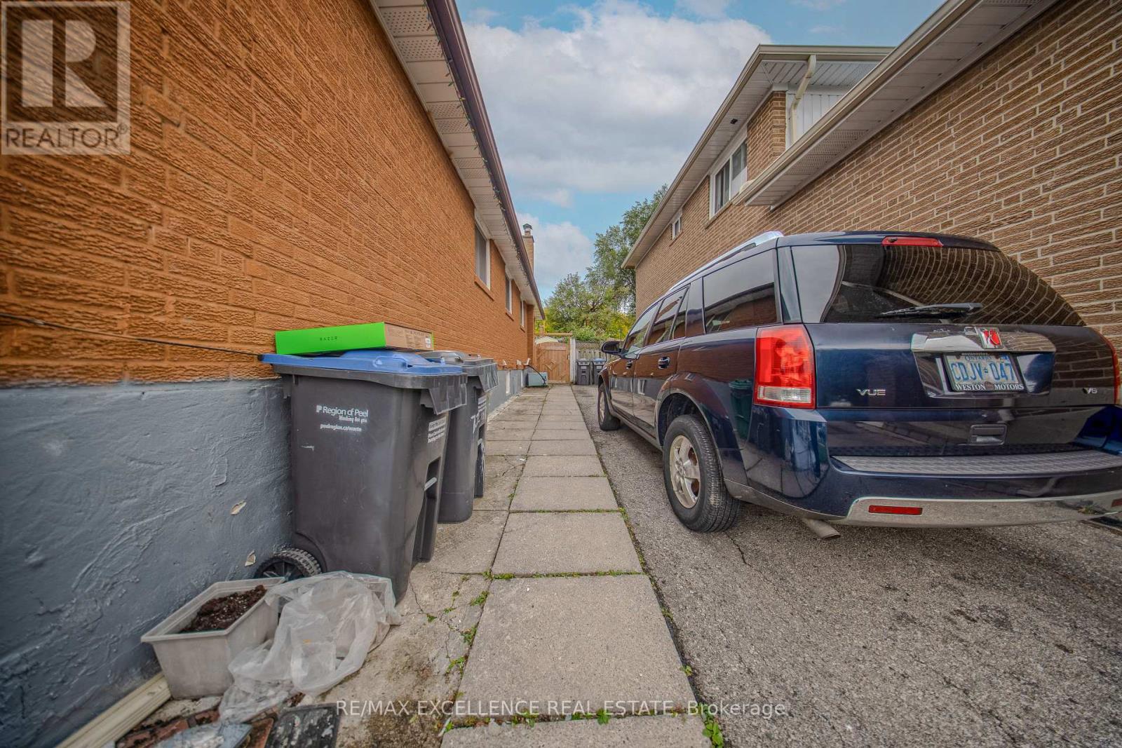 7246 Reindeer Drive, Mississauga, Ontario  L4T 2M7 - Photo 30 - W12434182