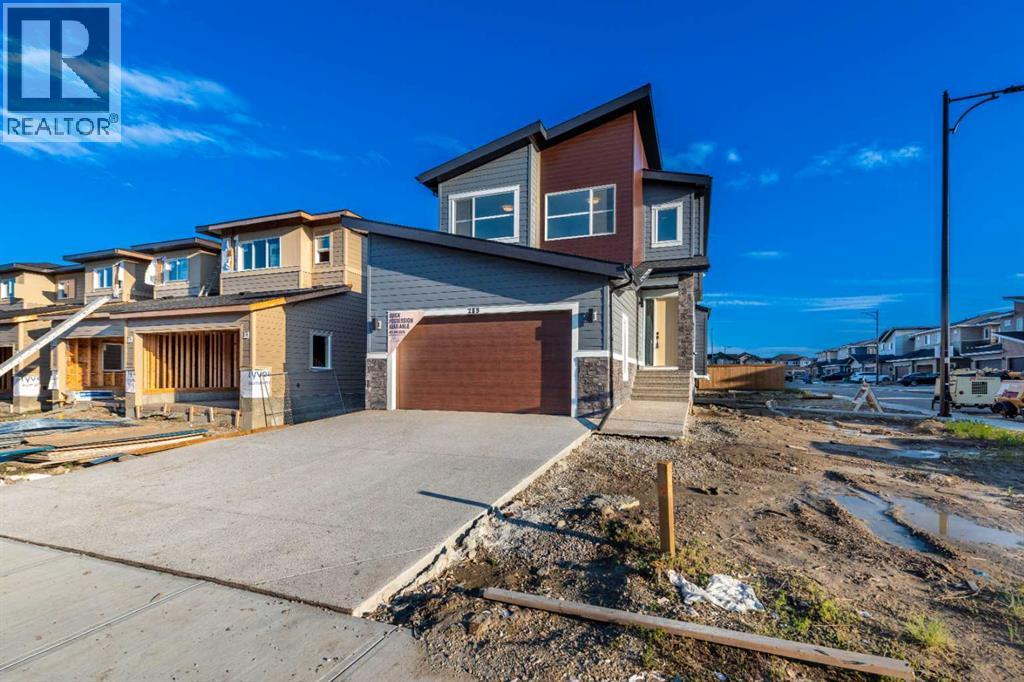 289 Waterford Heath, Chestermere, Alberta  T1X 2Z6 - Photo 2 - A2244679