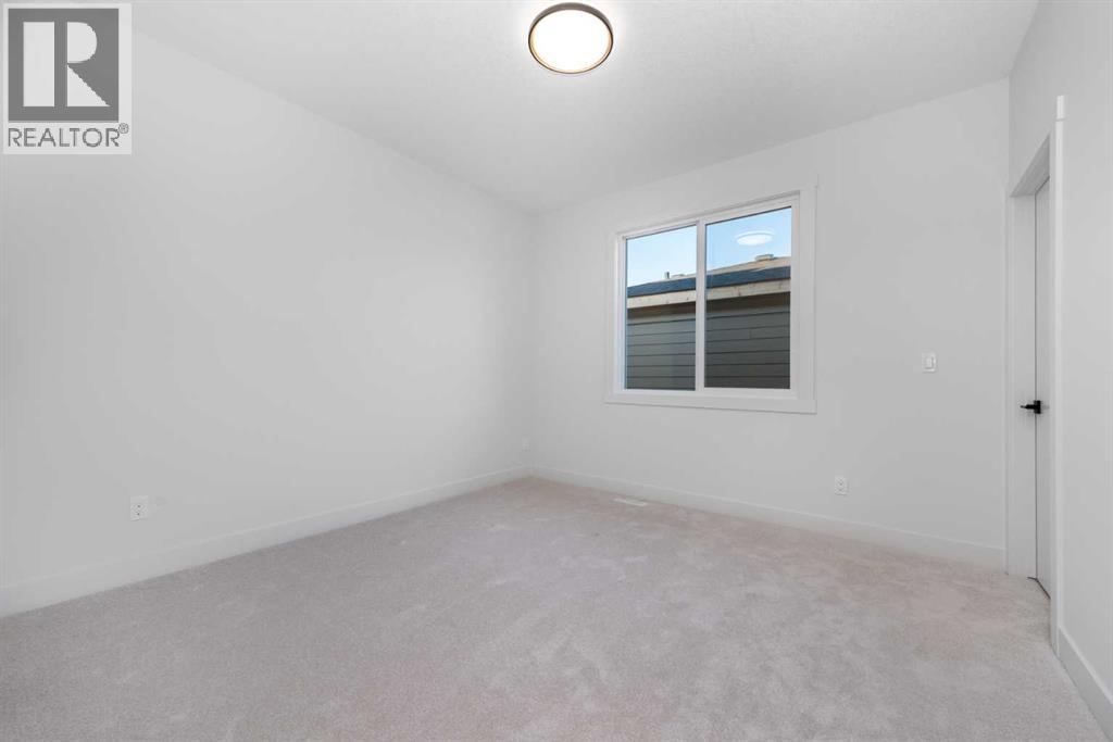 289 Waterford Heath, Chestermere, Alberta  T1X 2Z6 - Photo 26 - A2244679