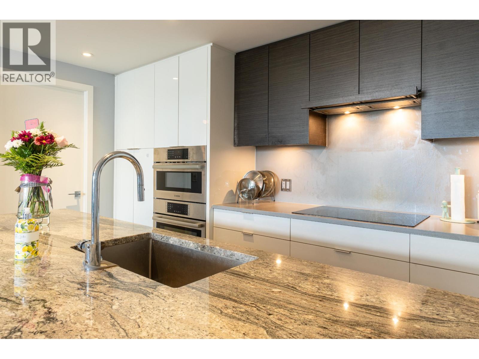 1106 1688 Pullman Porter Street, Vancouver, British Columbia  V6A 0H3 - Photo 10 - R3054373