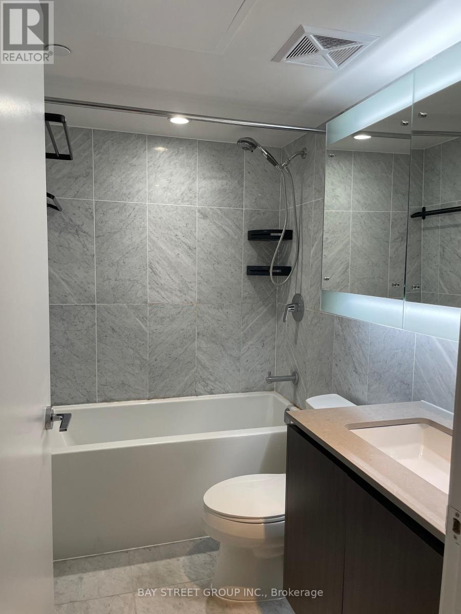602 - 70 Queens Wharf Road, Toronto, Ontario  M5V 0J2 - Photo 11 - C12439031