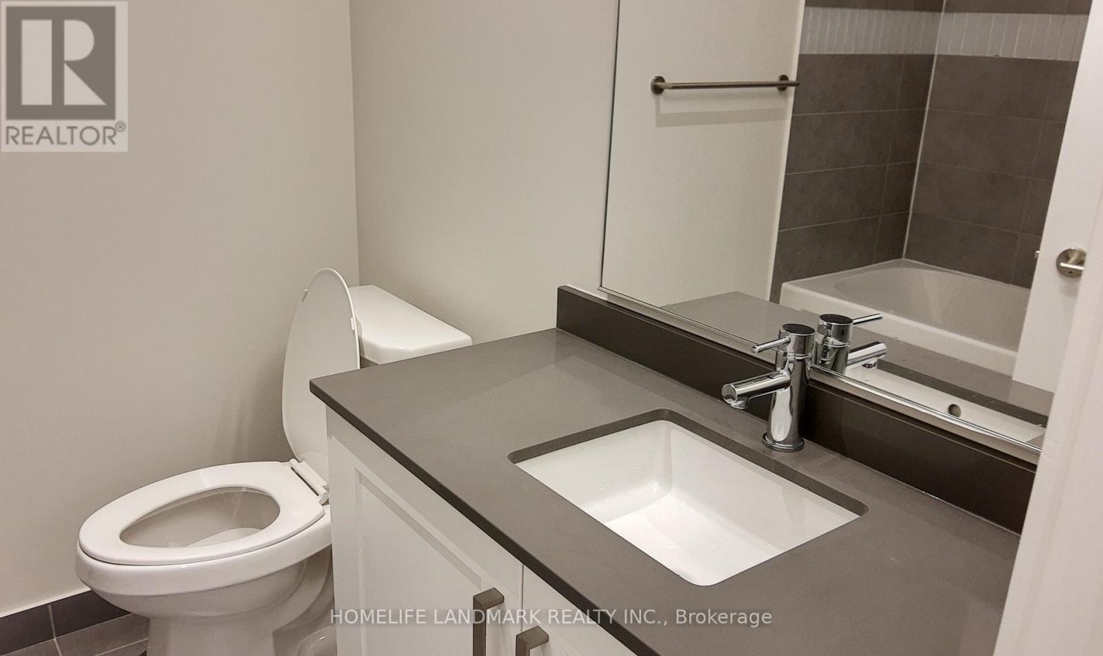 702 - 99 John Street, Toronto, Ontario  M5V 0S6 - Photo 12 - C12439059