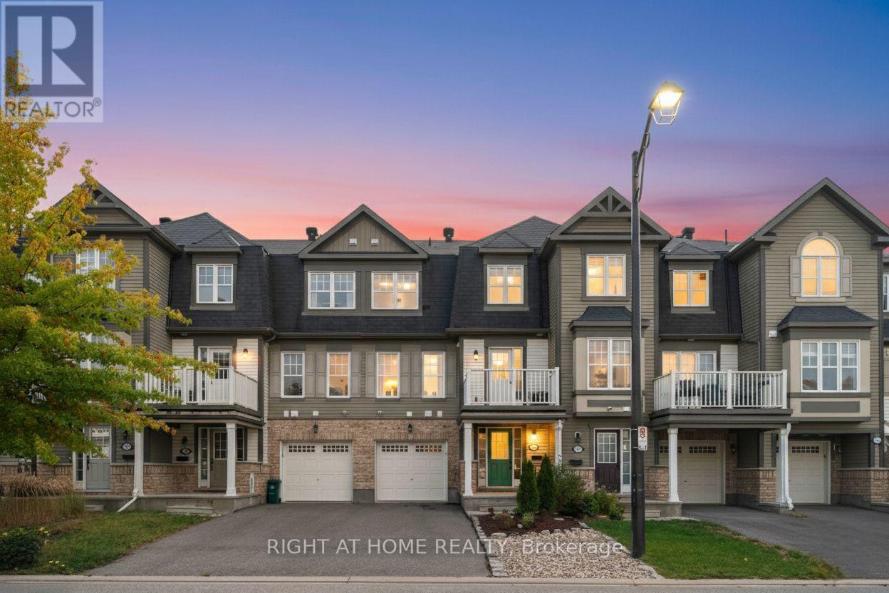 246 CAYMAN ROAD, Ottawa, Ontario