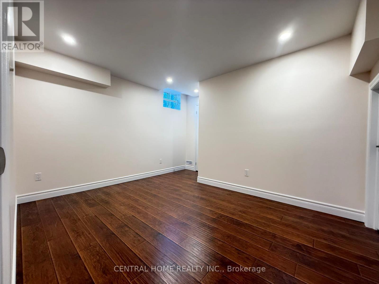 Bsmt - 39 Kentland Street, Markham, Ontario  L6E 0H6 - Photo 5 - N12439058