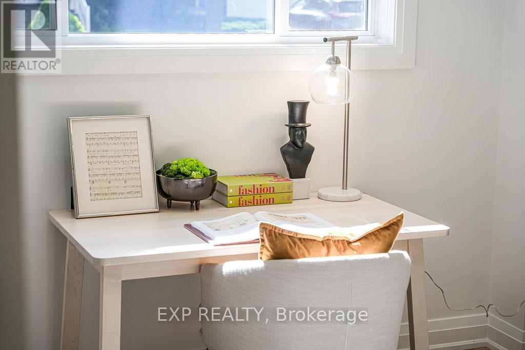11 Lillian Avenue, Markham, Ontario  L3T 4N7 - Photo 24 - N12439061