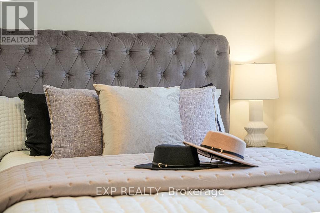 11 Lillian Avenue, Markham, Ontario  L3T 4N7 - Photo 30 - N12439061