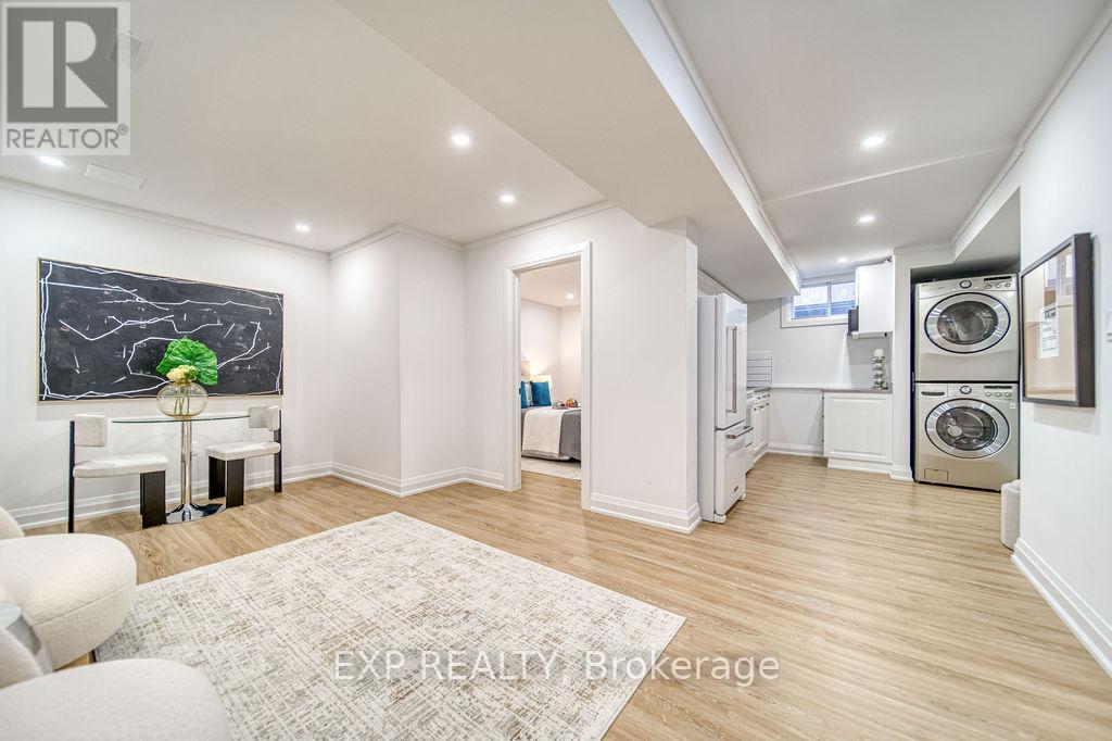11 Lillian Avenue, Markham, Ontario  L3T 4N7 - Photo 38 - N12439061