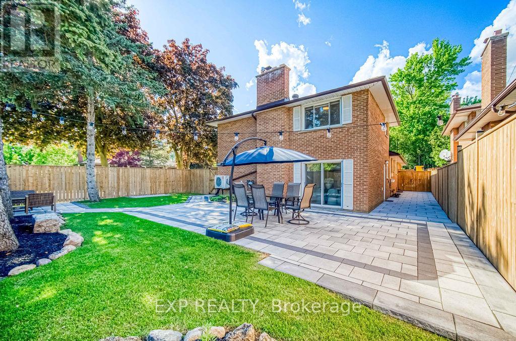 11 Lillian Avenue, Markham, Ontario  L3T 4N7 - Photo 45 - N12439061