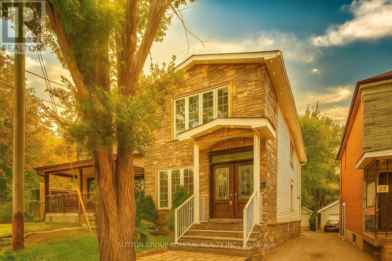 23 MCCORMACK STREET, Toronto, Ontario