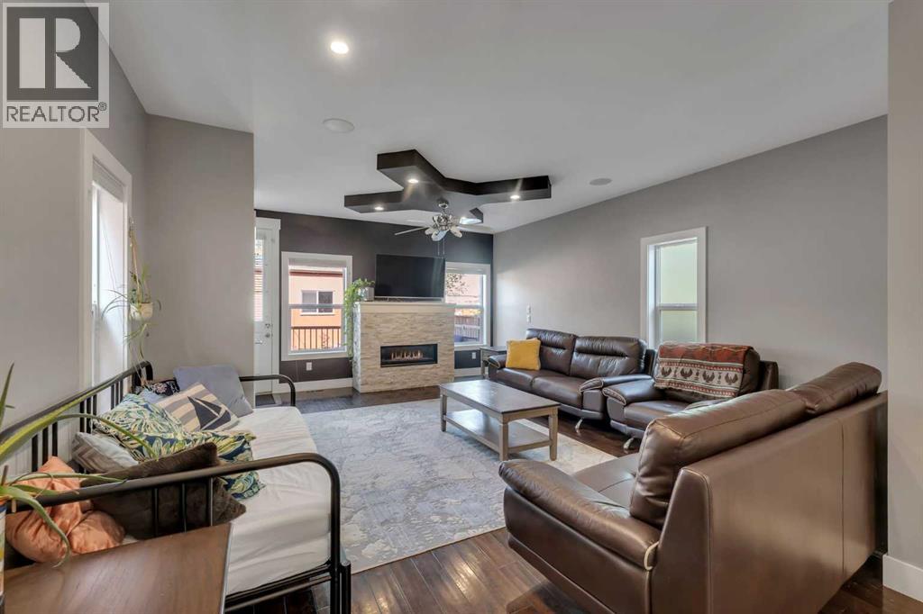 220 21 Avenue Nw, Calgary, Alberta  T2M 1J3 - Photo 11 - A2261288