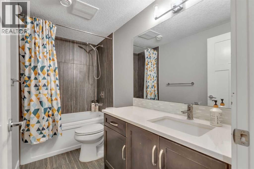 220 21 Avenue Nw, Calgary, Alberta  T2M 1J3 - Photo 32 - A2261288