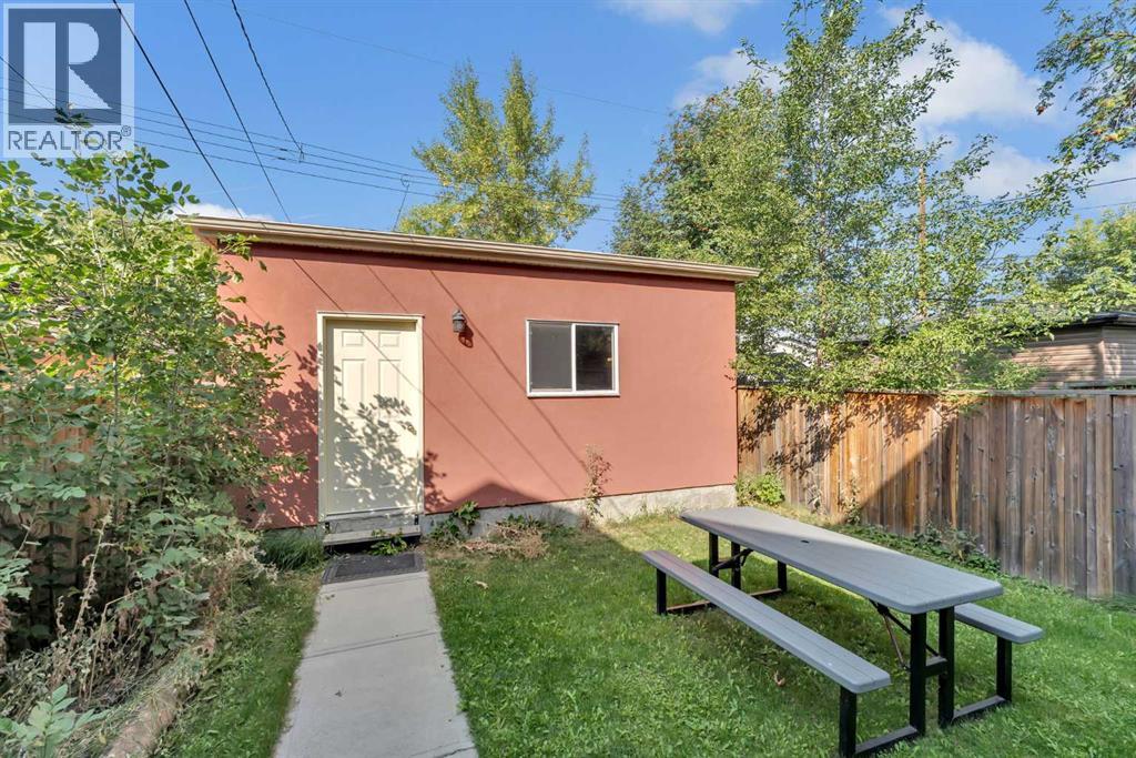 220 21 Avenue Nw, Calgary, Alberta  T2M 1J3 - Photo 36 - A2261288