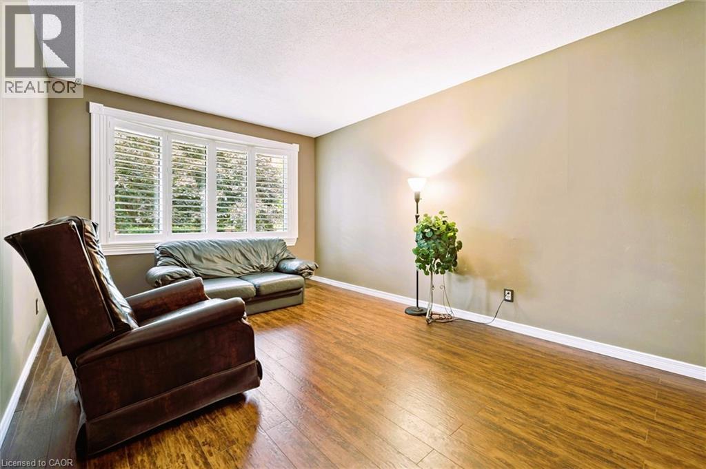 55 Cherry Hill Drive, Kitchener, Ontario  N2E 1N5 - Photo 4 - 40768800